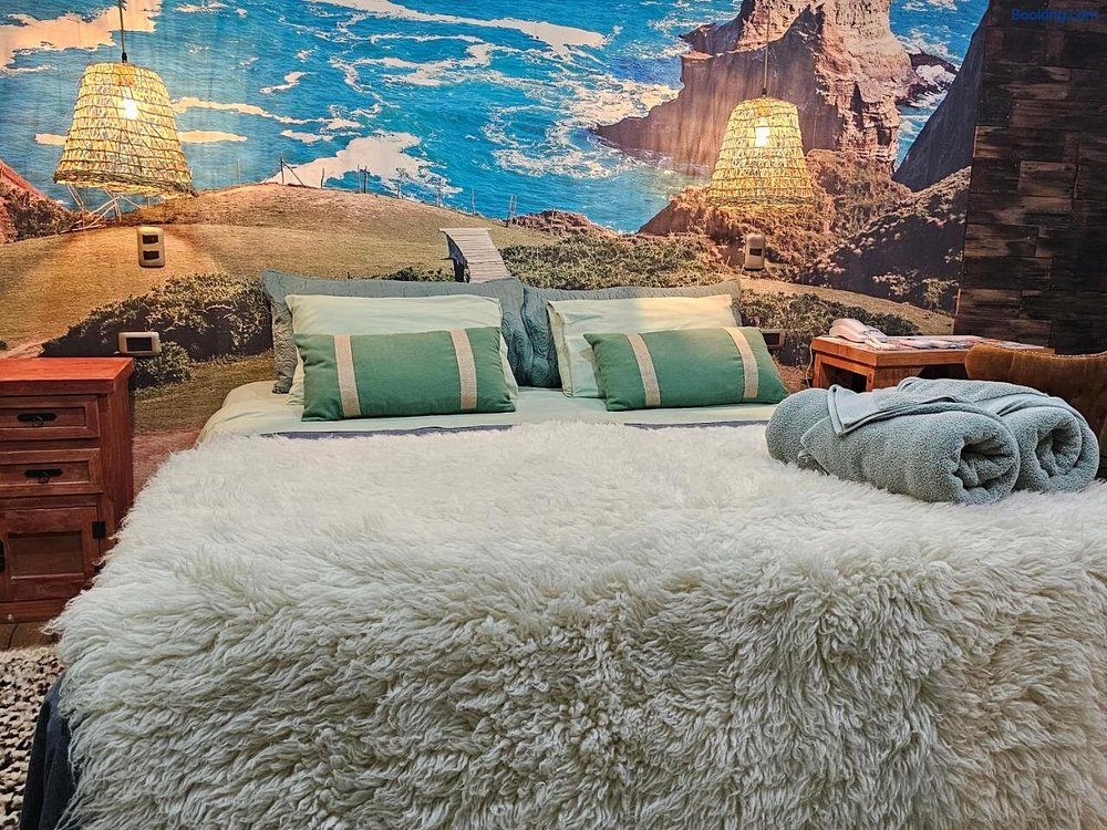 Habitación con mural